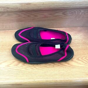 Slightly Used Size 9 Women’s Water Shoes for Swimming, Fishing, Summer